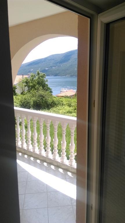 Apartment Ruzica Krstic Herceg Novi Exterior foto